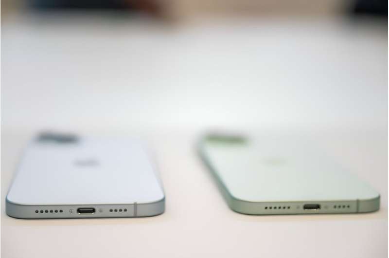 Apple кланяется ЕС и представляет iPhone с зарядным устройством USB-C